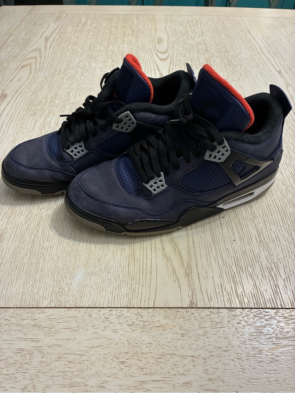 Men’s Nike Jordan 4 Retro
“Winterized Loyal Blue” Basketball Sneaker Shoes